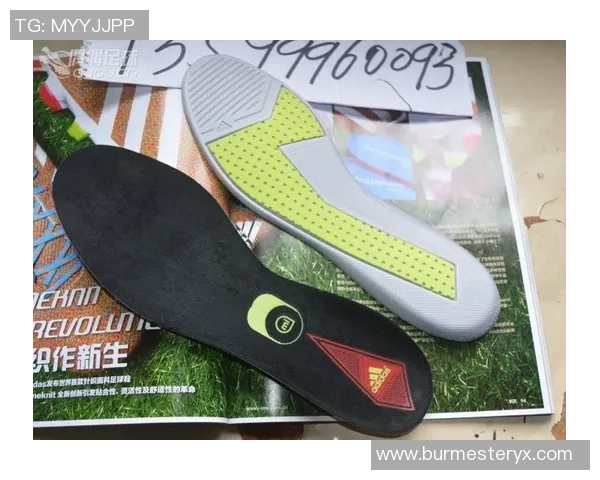 提升足球表现的秘密武器足球足弓鞋垫的选择与使用指南